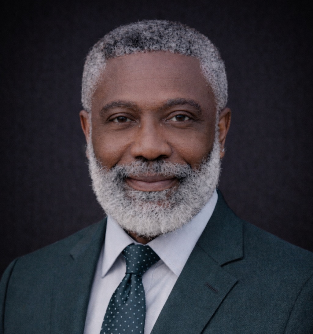 Julien Comlan Agbessi headshot